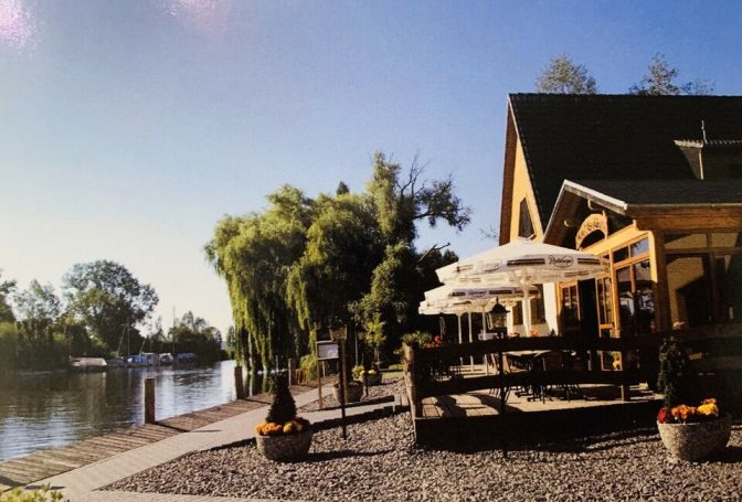 Terrasse an der Peene